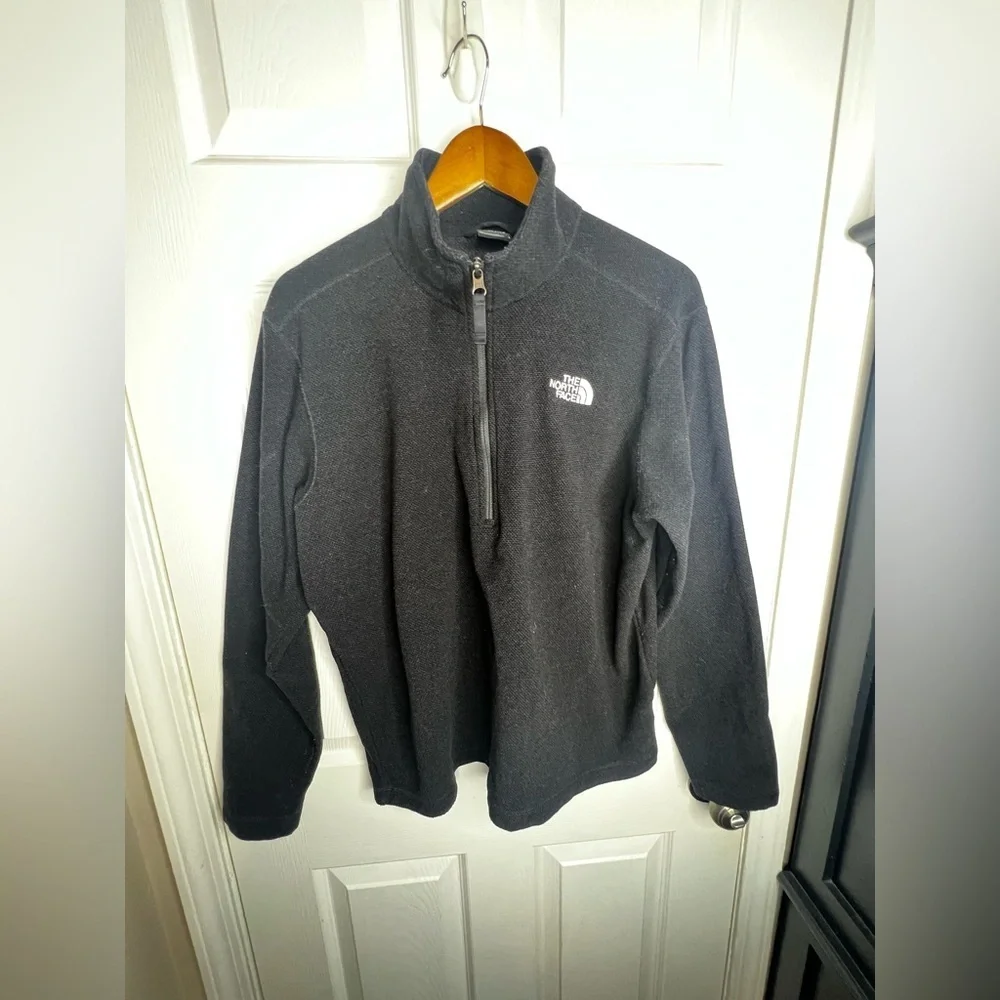 The North Face Men’s Large Textured Cap Rock 1/4 Zip Fleece Top Black L